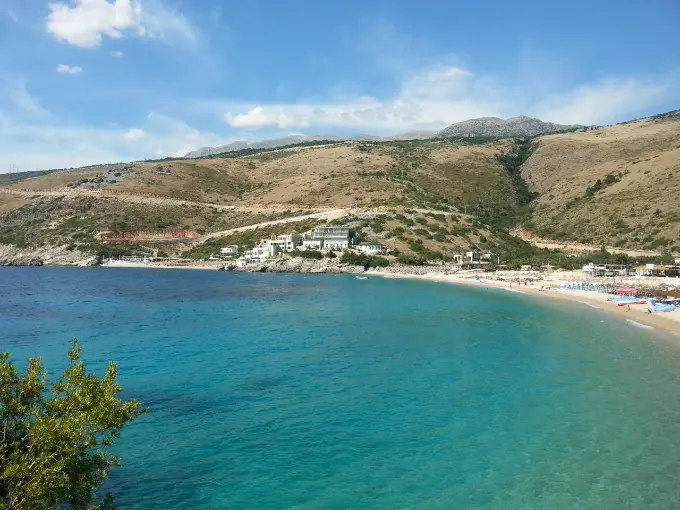Jale Beach in Albanien: Strand & Hotels